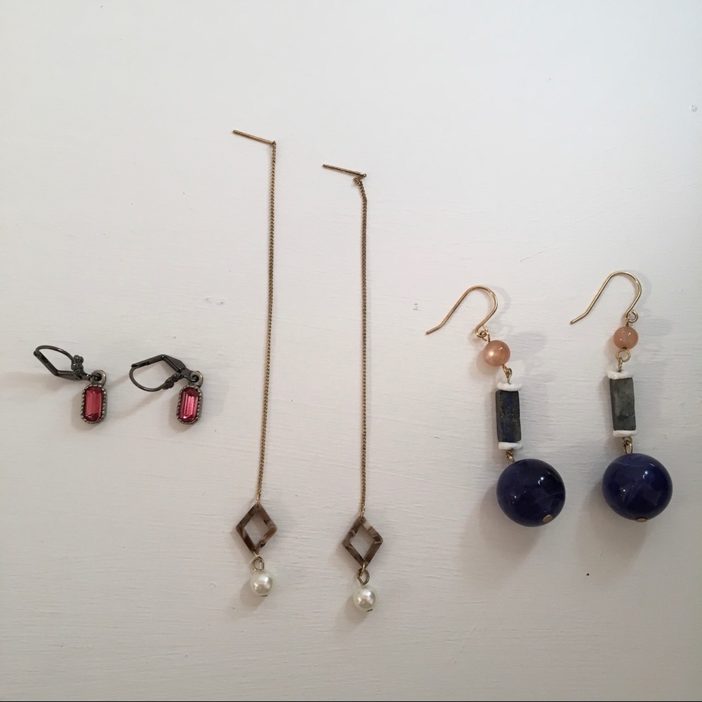 A set of three pairs of earrings!